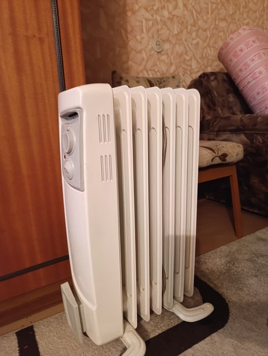 Продам масляный обогреватель
