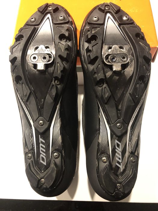Pantofi ciclism DMT