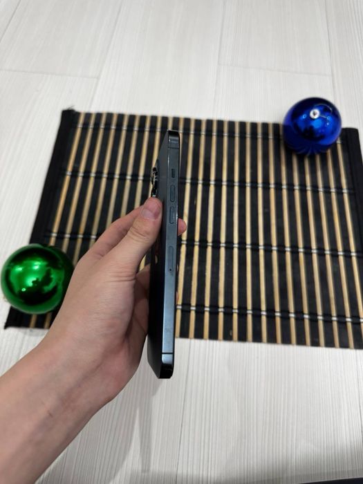 Продам айфон 12 про макс iphone 12 pro max