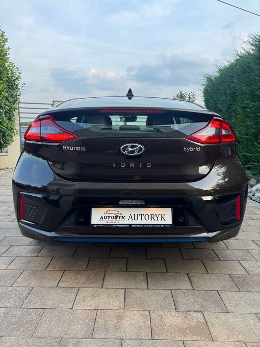 Hyundai IONIQ /  1.6 Hybrid  /  Premium,răcire scaune,piele,etc.