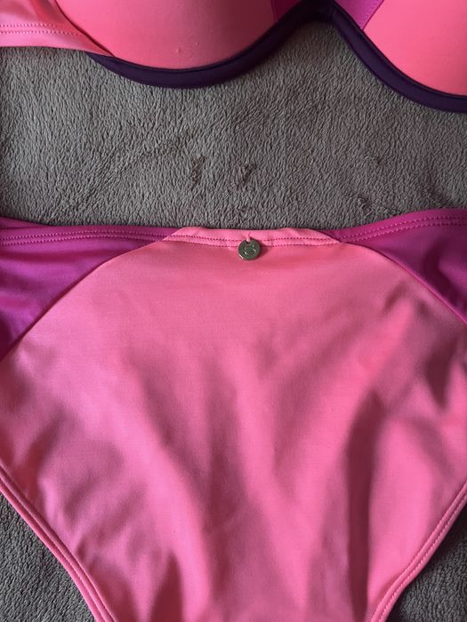 Продам купальник