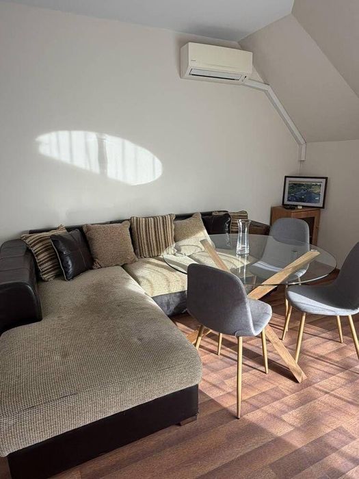 Дава се под наем Двустаен апартамент в Бургас, Лазур - 68 кв.м за 468.69 € - Снимка #1