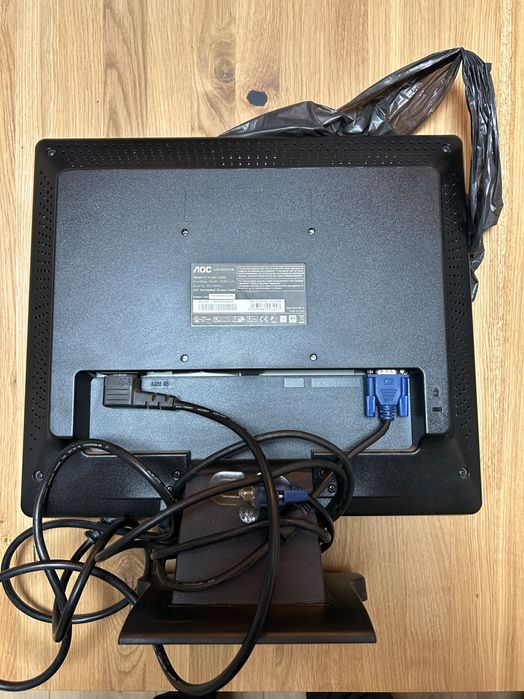 Матричен принтер Oki microline 3320 и 2 Монитора