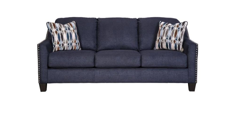 Продам диван Ashley