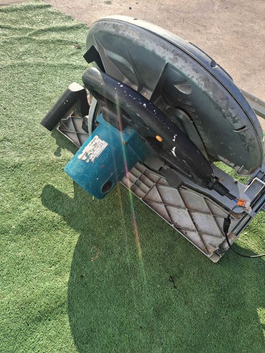 Електрически ръчен циркуляр Makita 5143R, 2200 W, Ø 355 мм