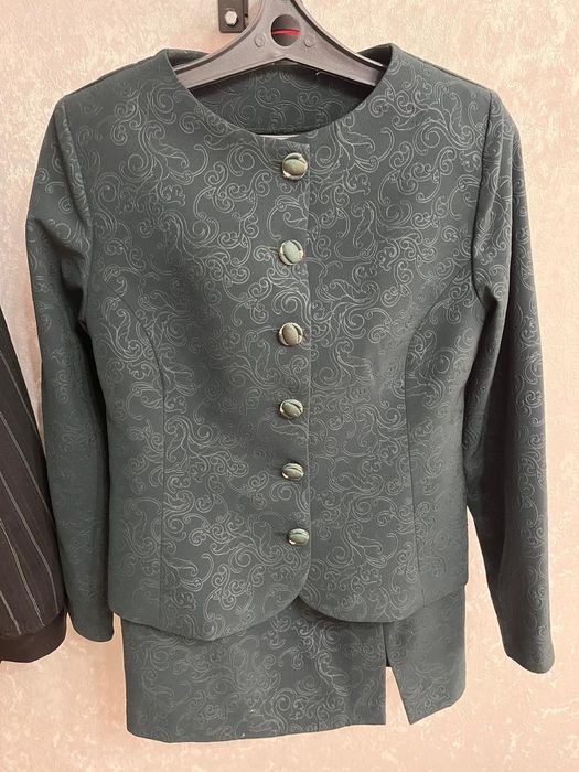 Женские вещи 46-48 размера