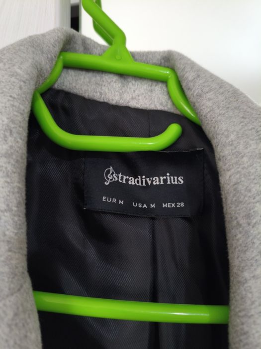 Пальто Stradivarius