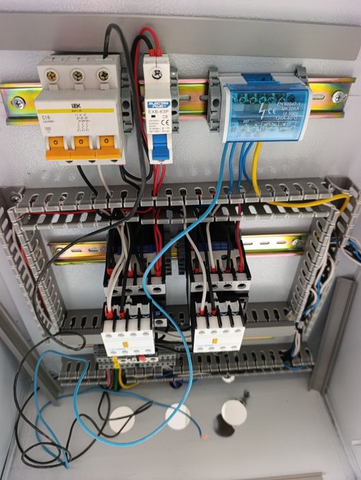 Elektrik  24/7  TEZ  xizmati  YORITISH VA NOSOZliklarni tuzatib berish