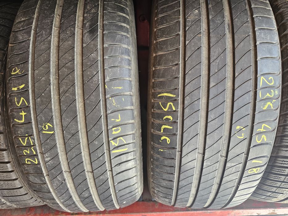 235 45 18 vara michelin