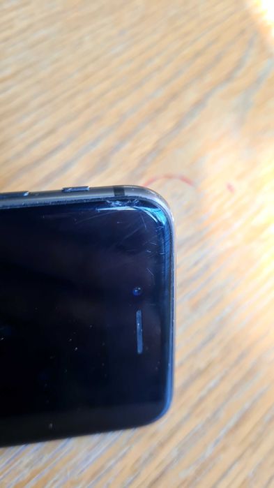 Iphone 8 64GB 80%батерия