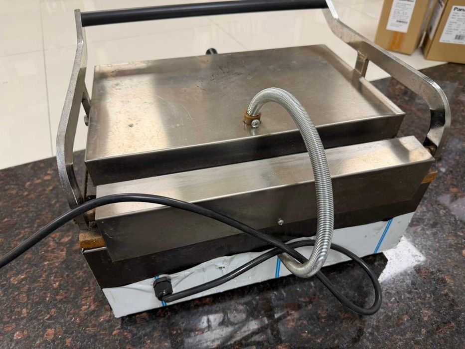 Професионален грил/ тостер