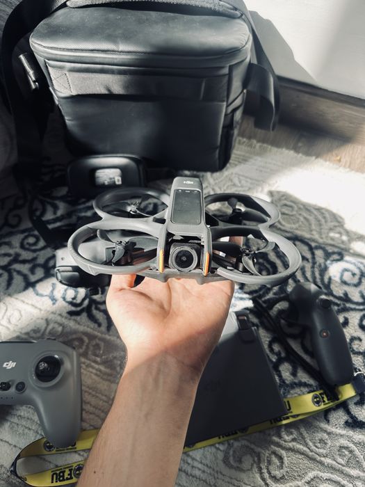 DJI Avata 2 Fly More Combo