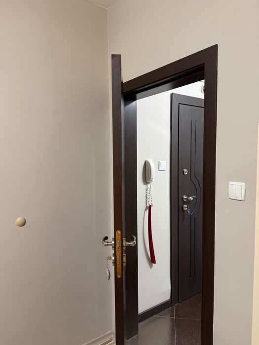 Интериорни врати