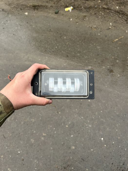 Продаются туманки белый свет