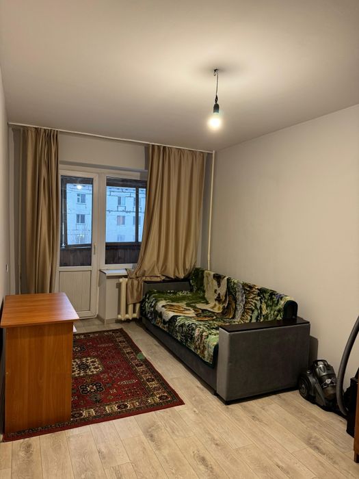 Сдам комнату. Район Встречи.