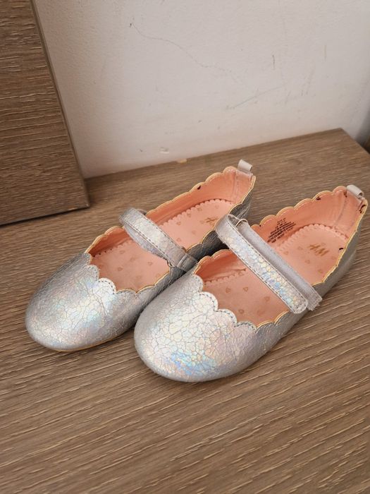 Pantofi fetita h&m masura 29