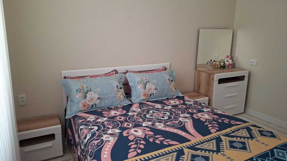 2x komnatnaya kvartira s mebelyu. Na protiv 1 gor bolnitsa Novostroyka