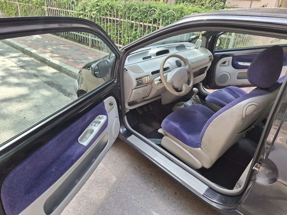RENAULT Twingo 2002 — imagine 9