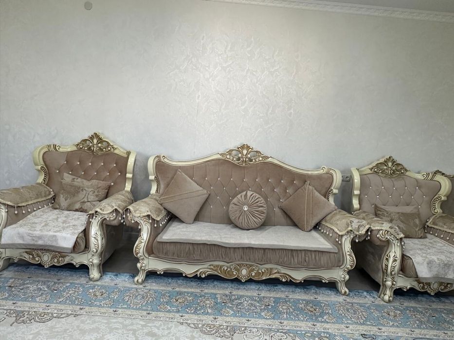 Диван для гостинной