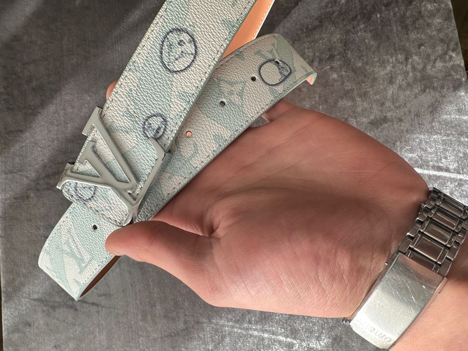 Curea Louis Vuitton noua