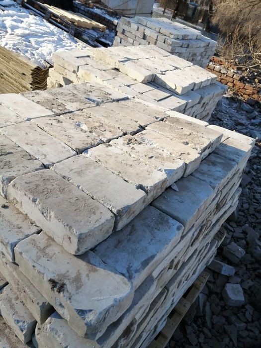 Срочно продам кирпичи