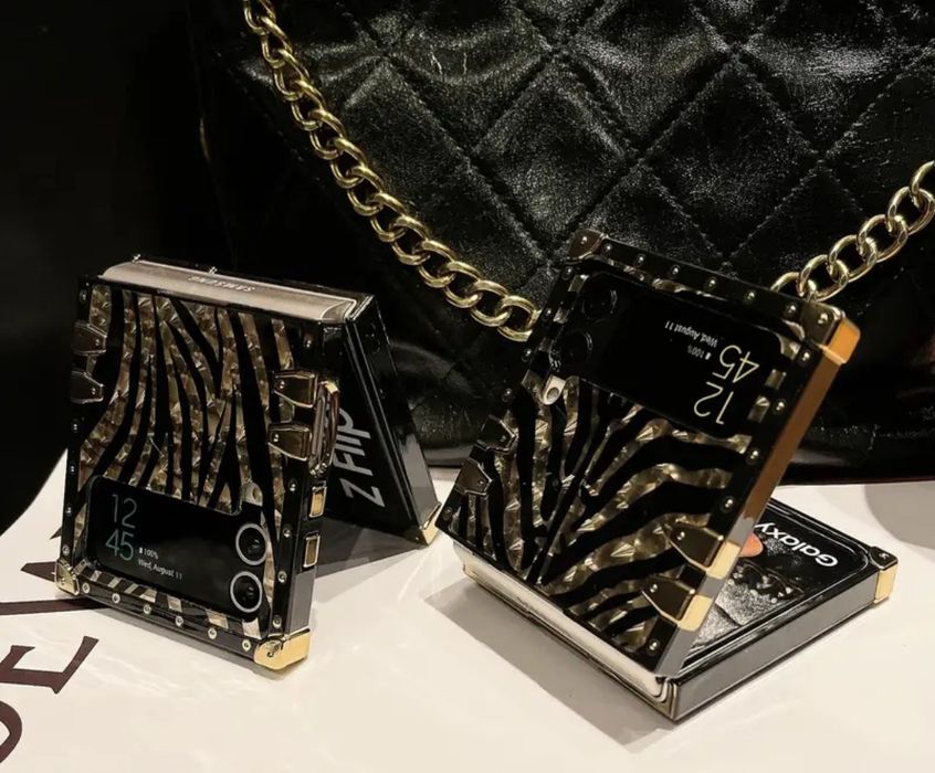 Galaxу flip 4 кейс