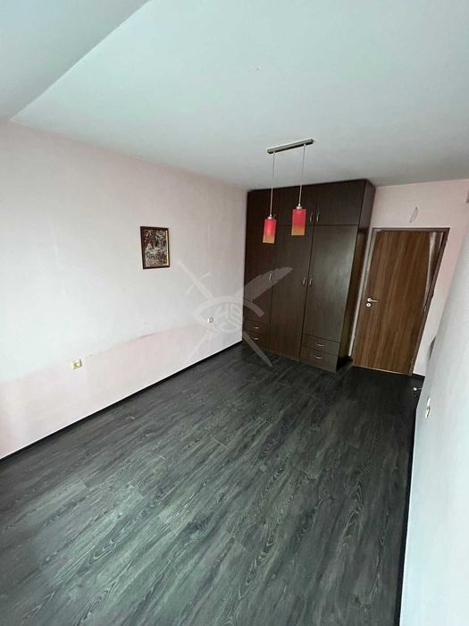 Продава се Тристаен апартамент в Бургас, Лазур - 99 кв.м за 2283 €/кв.м - Снимка #6