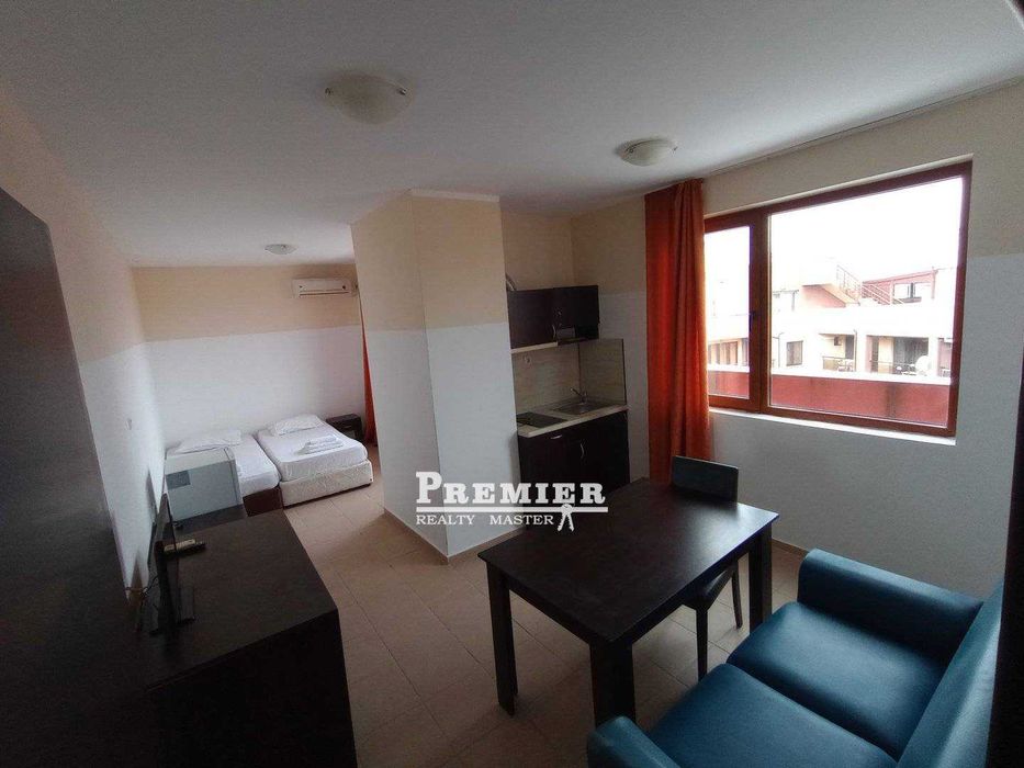 Продава се Едностаен апартамент в Поморие - 57 кв.м за 1369 €/кв.м - Снимка #1