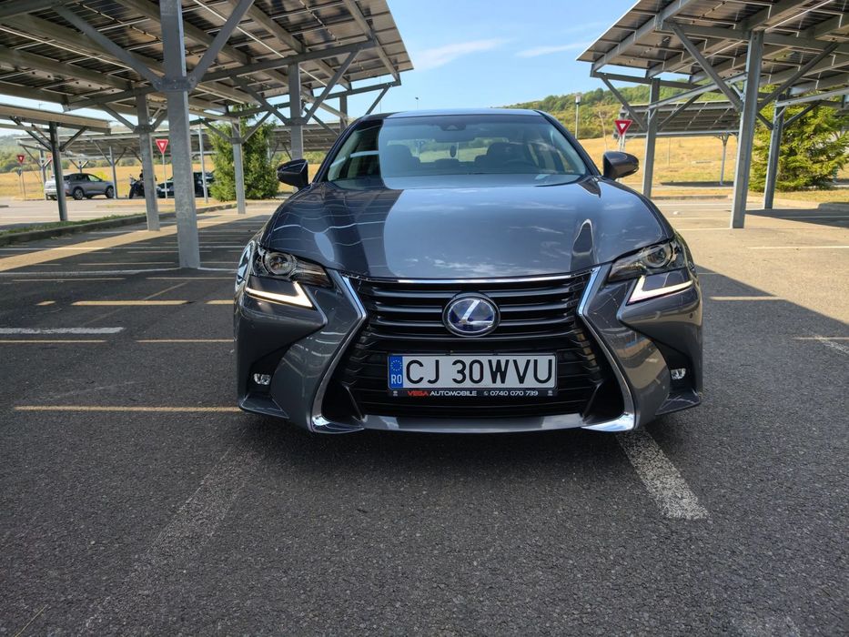 Lexus Seria GS O mașină deosebită,in stare foarte bună,garanție Toyota,140500km.