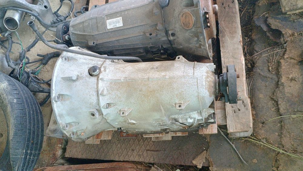 Mercedes E280 бензин  231hp на части