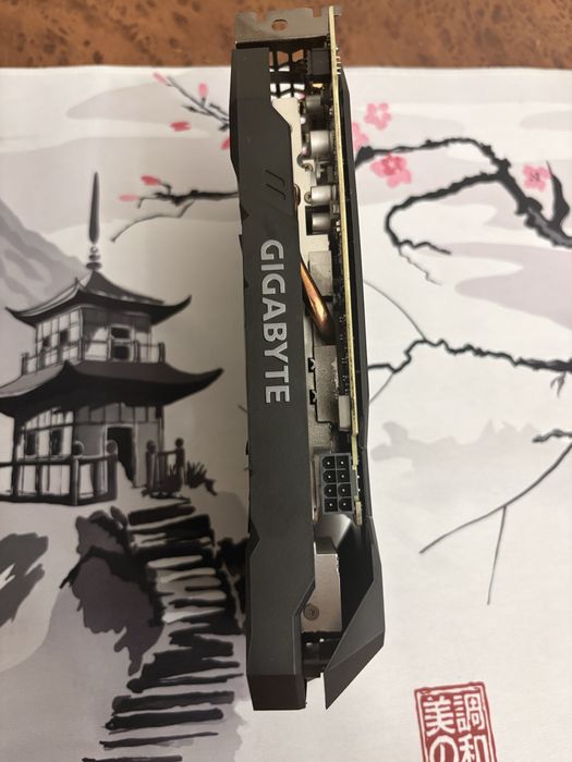 Видеокарта RTX 2060 Gigabyte GDDR6 6GB с коробкой
