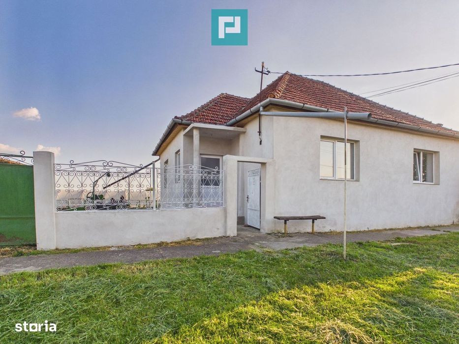 Casă cu 5 camere și teren 957 mp în Olari