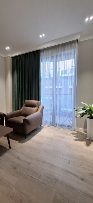 Пошив элитных штор на заказ!Шторы! Жалюзи,установка и услуги Дизайнера