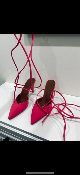 Новая туфли 39 размер