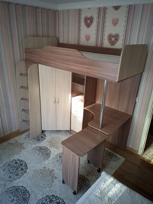 Продам детскую мебель.