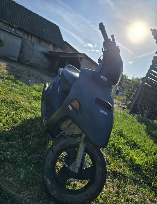 Vând scuter yamaha 50cc
