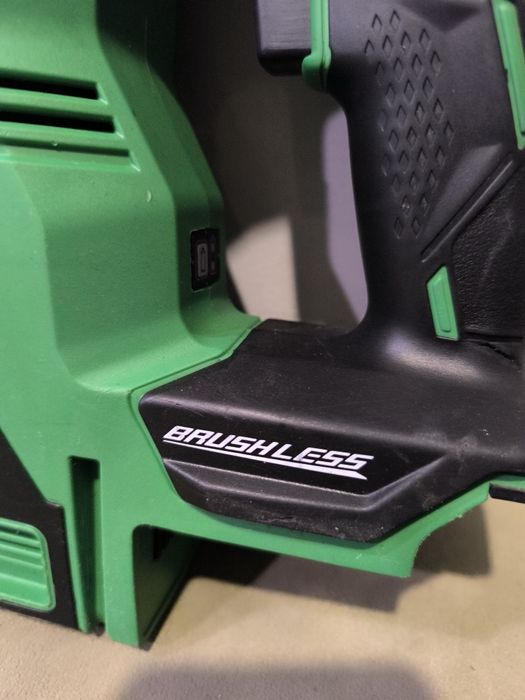 Акумулаторен перфоратор HIKOKI DH18DBL solo