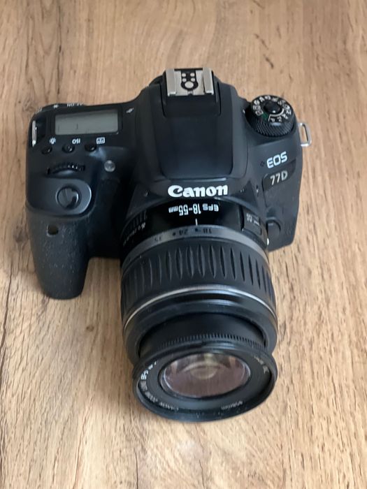 Продаю Canon EOS 77D