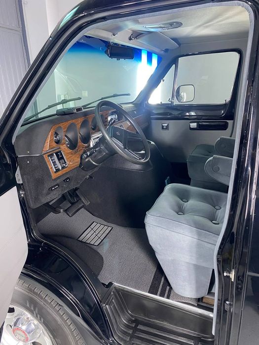 Dodge ram 250 sotiladi