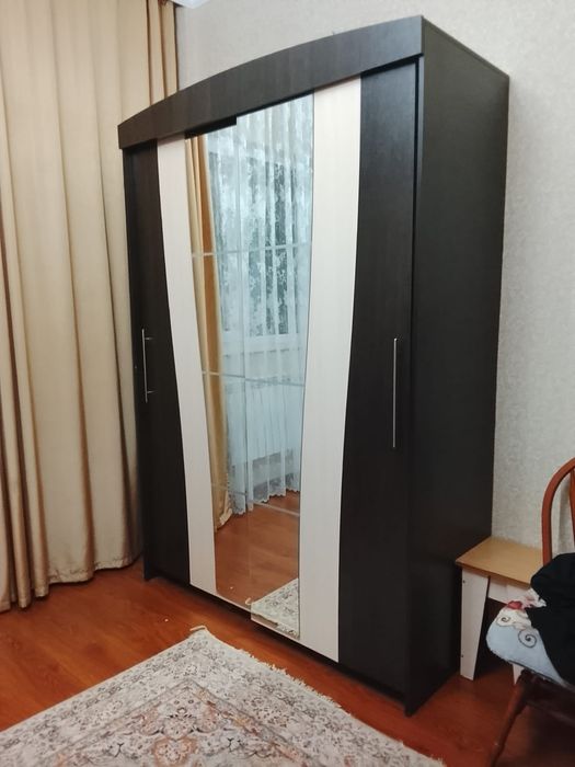 Шкаф состояние очень хорошое