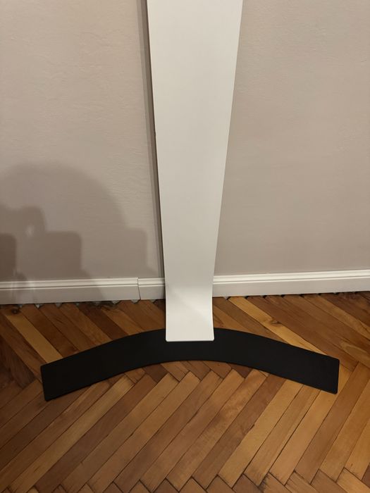 Стойка за стена за телевизор - БЕЗ пробиване - 30-65 инча