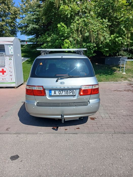 Kia Carens 2005 г.2000 -140 к.с