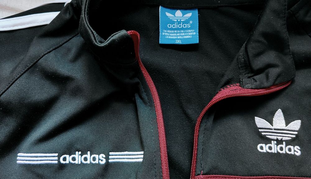Bluză Adidas.sport.