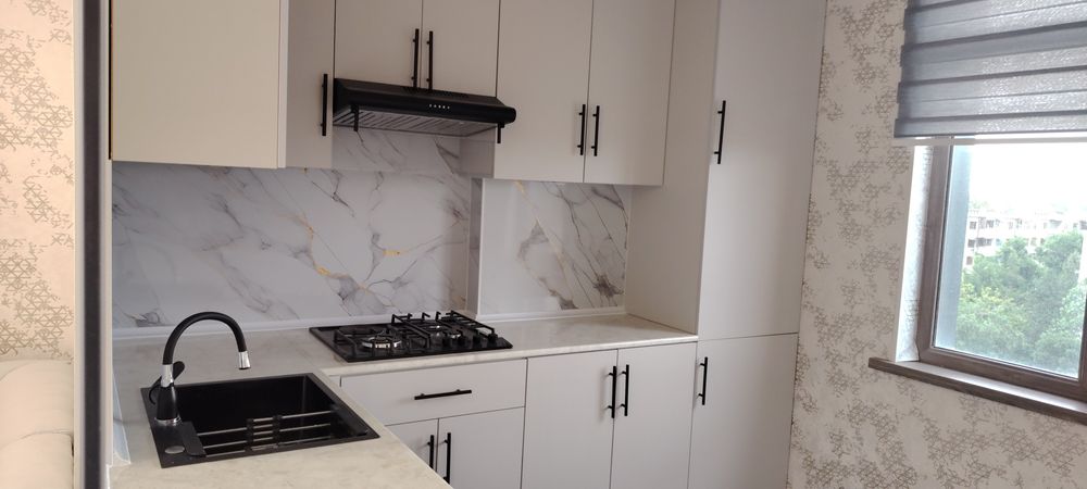 Срочно! Продам 3-комнатную квартиру (84 м²) с ремонтом «под ключ»
