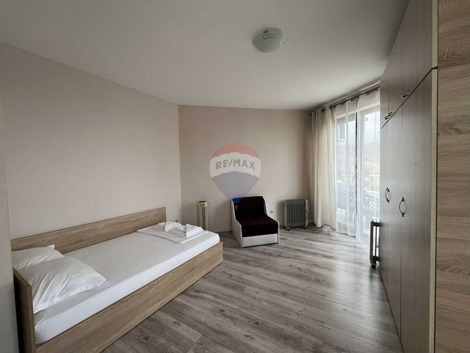 Продава се Тристаен апартамент в к.к. Златни пясъци - 134 кв.м за 605 €/кв.м - Снимка #12