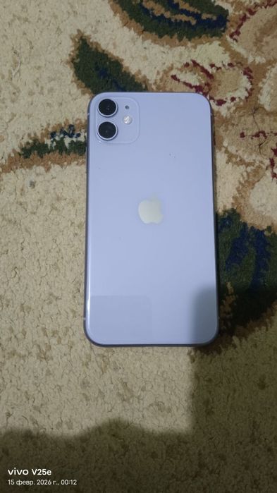 Iphone 11 64gb  aybi yuq yomkst 82%