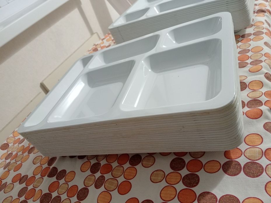 Продам посуду для..столовои для детеи