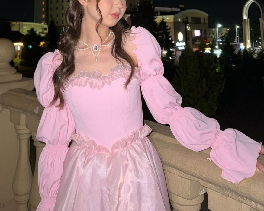 Продам вечернее платье на выпускной