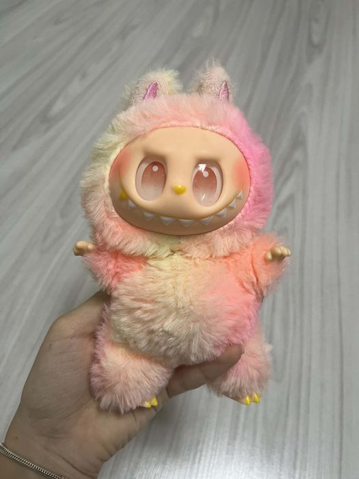 Плюшена играчка Лабубу