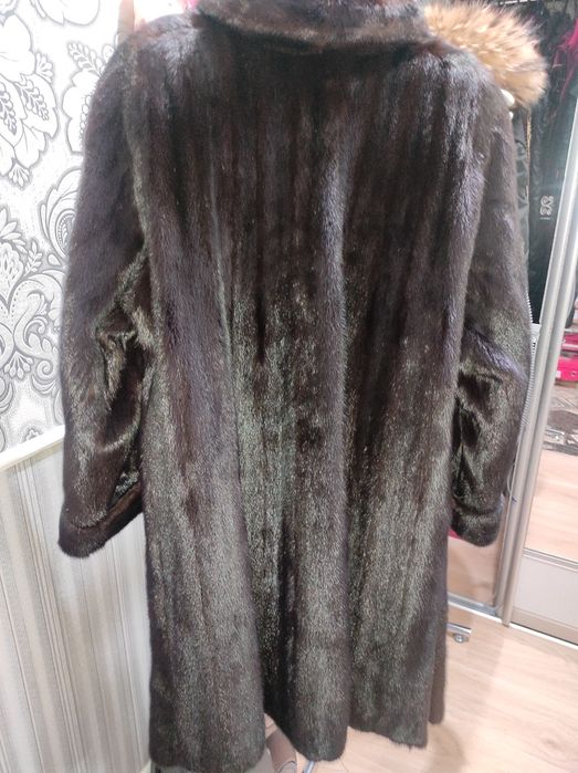 Срочно продам норковую шубу б/у